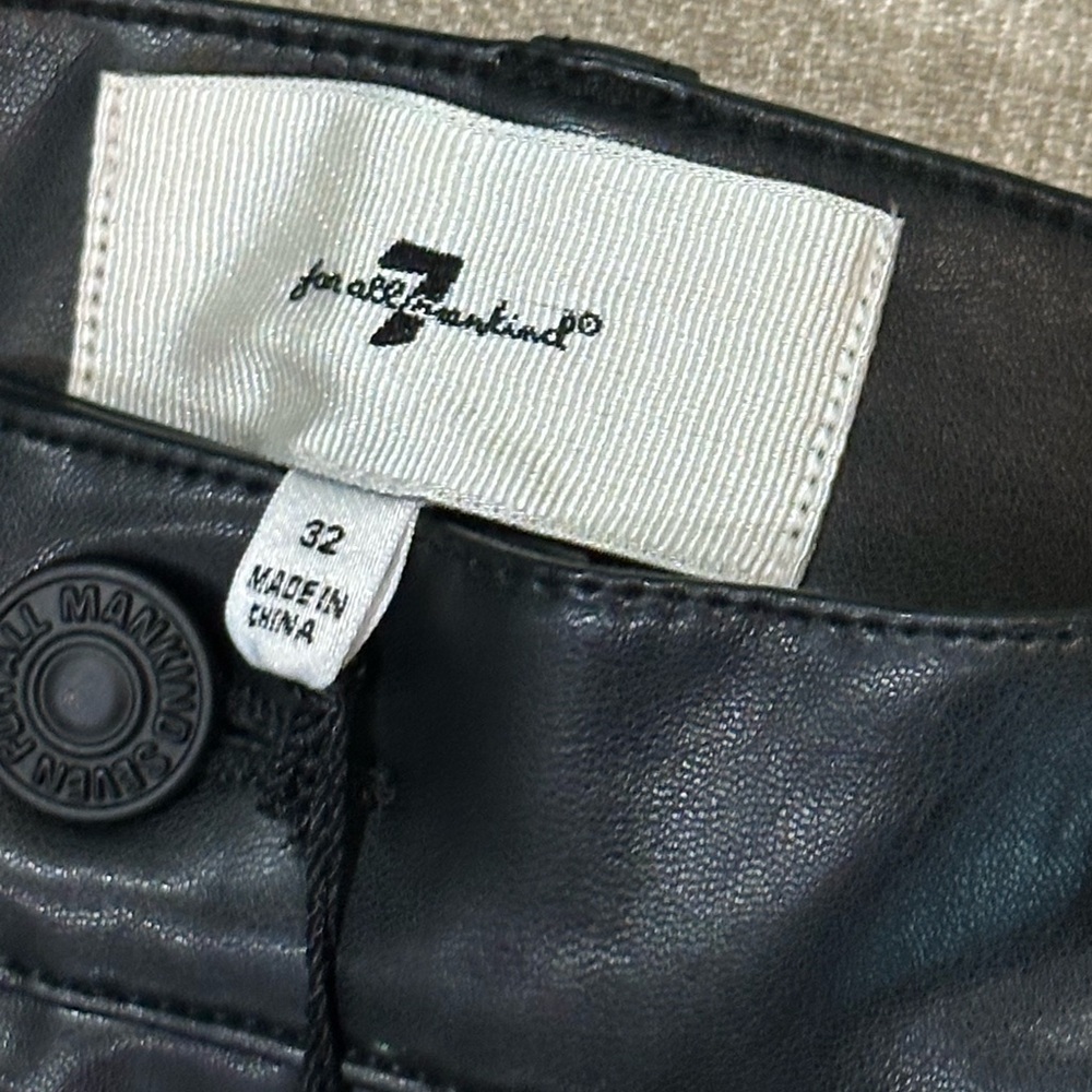 7 For All Mankind Women’s Black Faux Leather High Rise Bootcut Pants -SZ32 NWT - Picture 11 of 13
